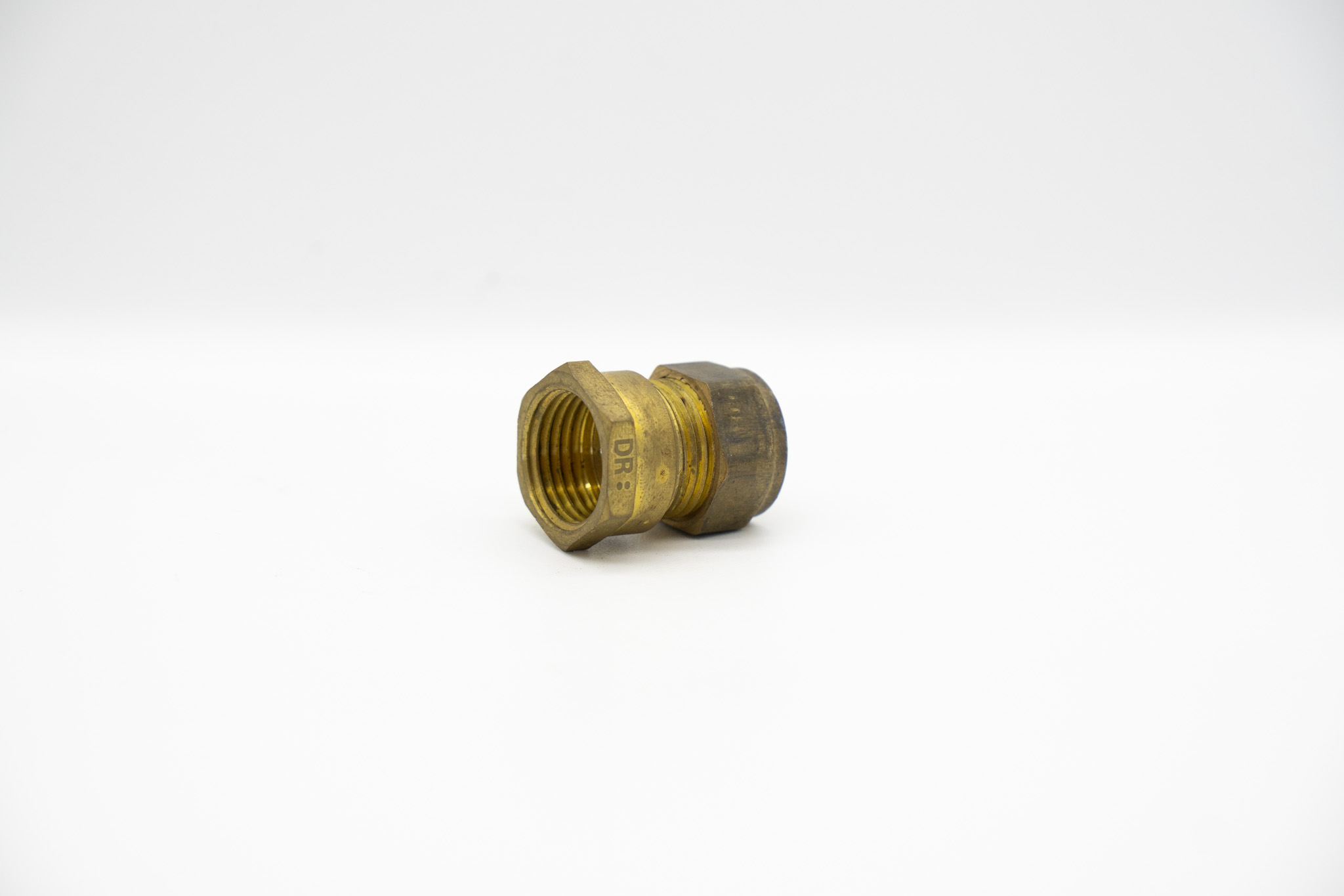 BRASS 15MM CONNEX – 1/2″ FEMALE